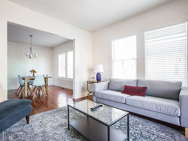 2223 Soniat St — Photo 4