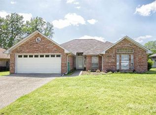 206 Clearview Dr, Whitehouse, TX 75791