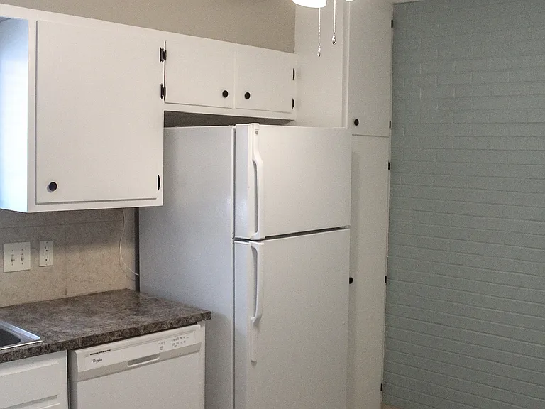 4919 Davenport St #3 — Photo 16