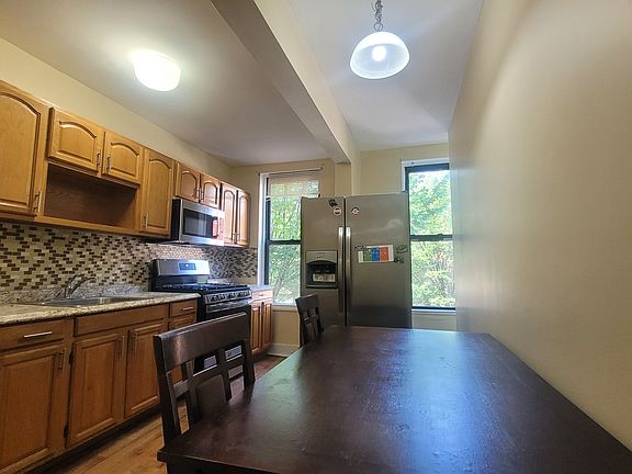 2nd image of 123 Ralph Ave #2A