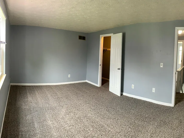 5611 Excalibur Pl — Photo 9