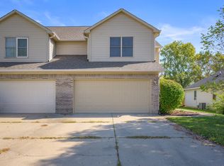 101 Grassyway Ct, Whiteland, IN 46184