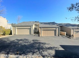 451 Ridgeview Dr, Pleasant Hill, CA 94523