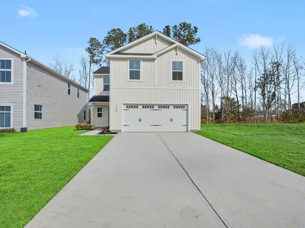 8032 NW Sterling Oaks Dr, Ash, NC 28420