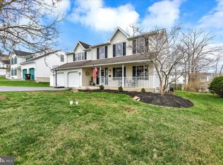 4 Elliot Dr, Reading, PA 19606