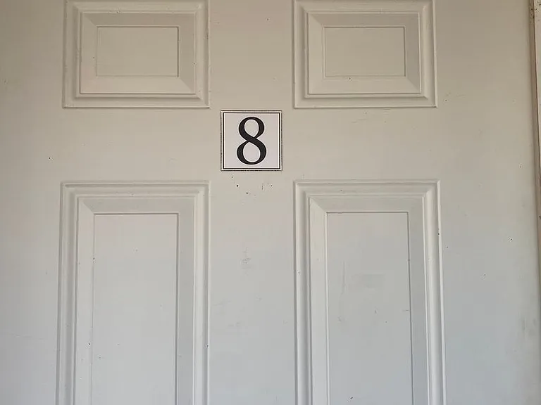 1217 W Reservoir St — Photo 15