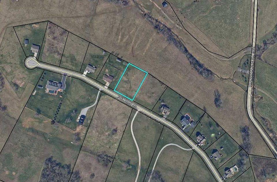 2nd image of 132 Fox Run Trl