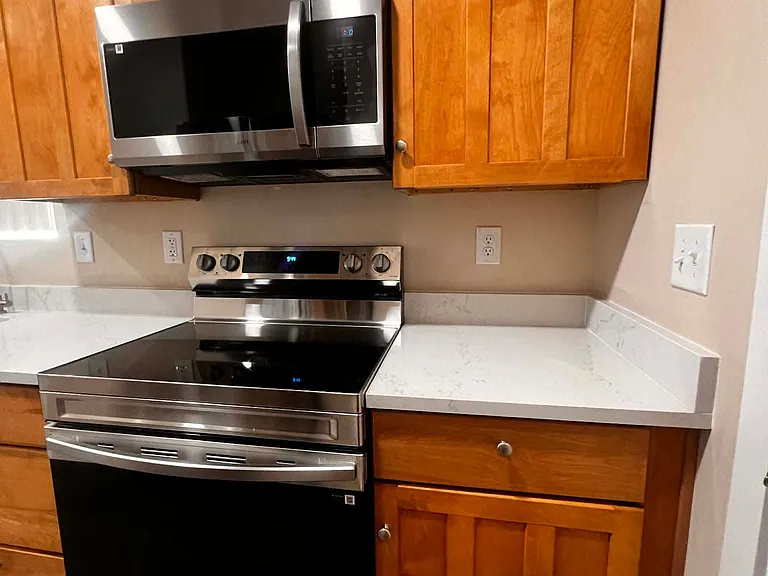 396 Riverfront Dr — Photo 118