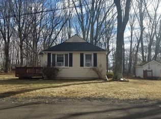 1 Clayton Rd, Randolph, NJ 07869