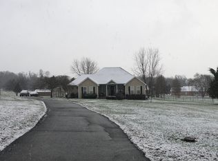 140 W McLellan Rd, Bowling Green, KY 42101