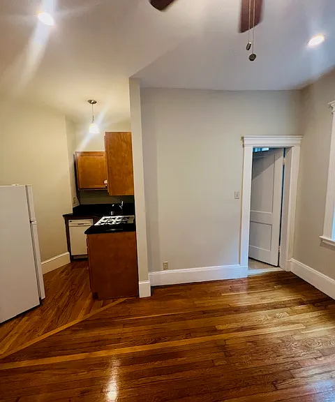 38 Hemenway St #26 — Photo 10