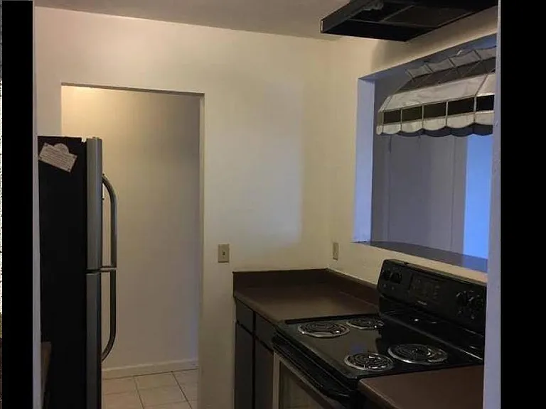1309 Airport Dr #C11 — Photo 11