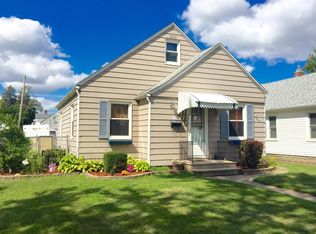 413 21st Ave, Moline, IL 61265