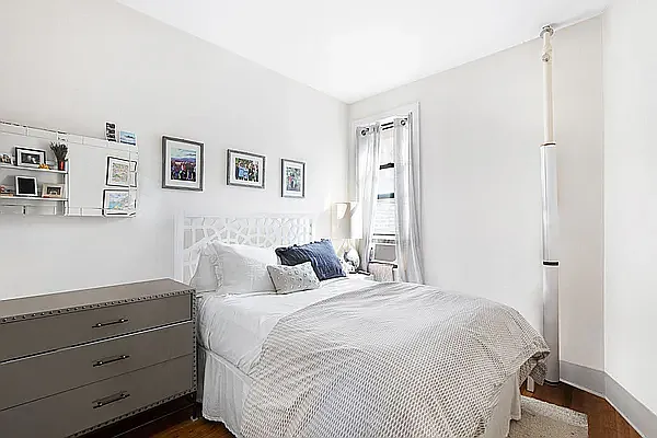 Rented by Compass | media 9