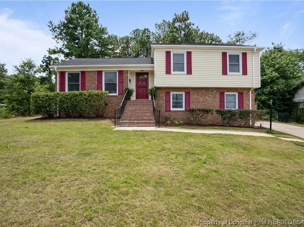 5323 Bluewater Pl, Fayetteville, NC 28311