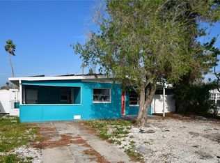 540 Marlyn Way, Madeira Beach, FL 33708