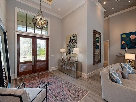 3rd image of 610 Tigertail Ct