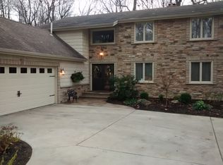 7174 Jackman Rd, Temperance, MI 48182