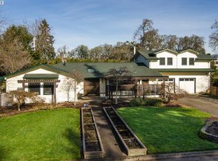 2155 Wood Acres Dr, Eugene, OR 97401