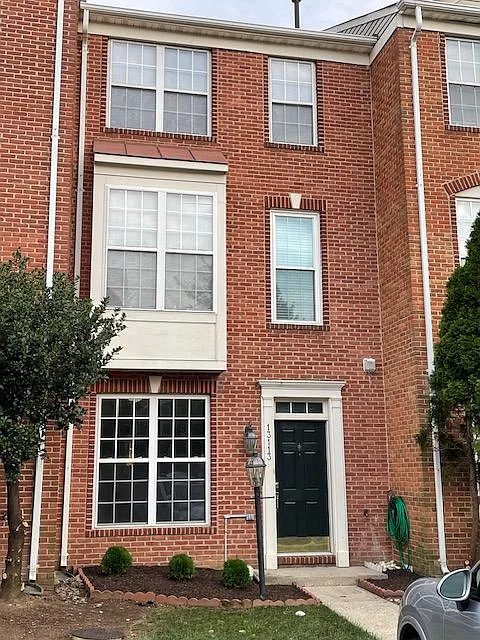 13113 Park Crescent Cir