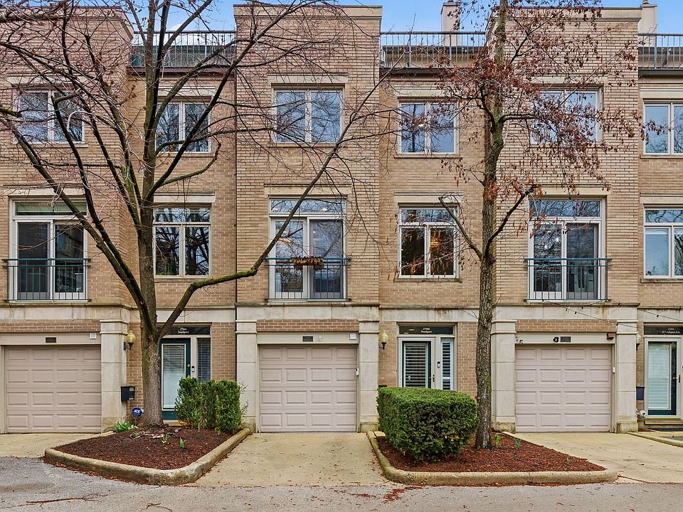 1st image of 2718 N Southport Ave #B