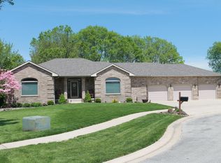 784 Spyglass Blvd, Forsyth, IL