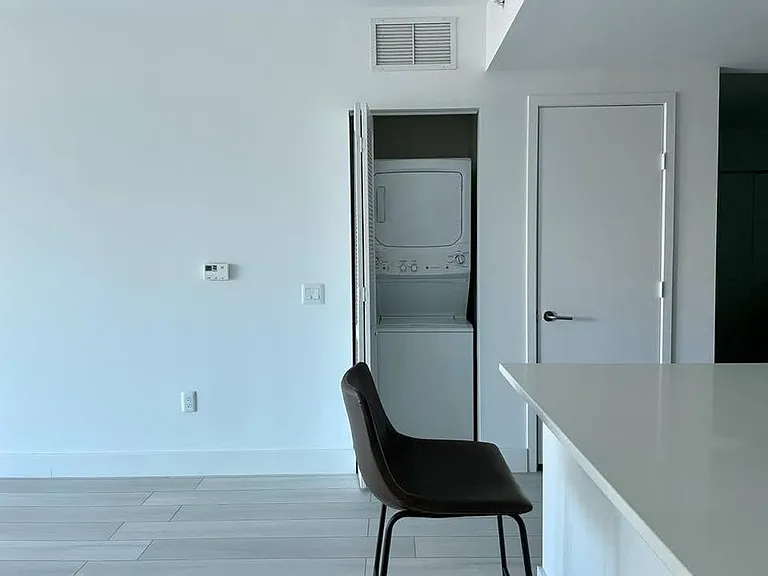 1100 S Miami Ave #502 — Photo 7