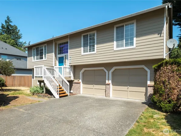 861 Bremerton Avenue NE, Renton, WA 98059