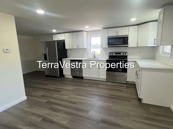 107 Lincoln Rd, Mullica Hill, NJ 08062