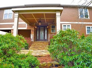 176 Soaring Hawk Trl, Cleveland, GA 30528
