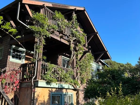 2702 Virginia St, Berkeley, CA 94709