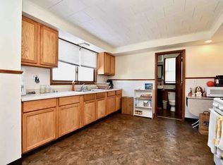 652 E 3rd St #2, Winona, MN 55987