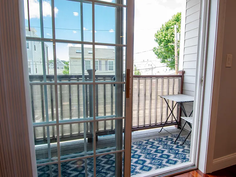 39 Fenton St #5 — Photo 18