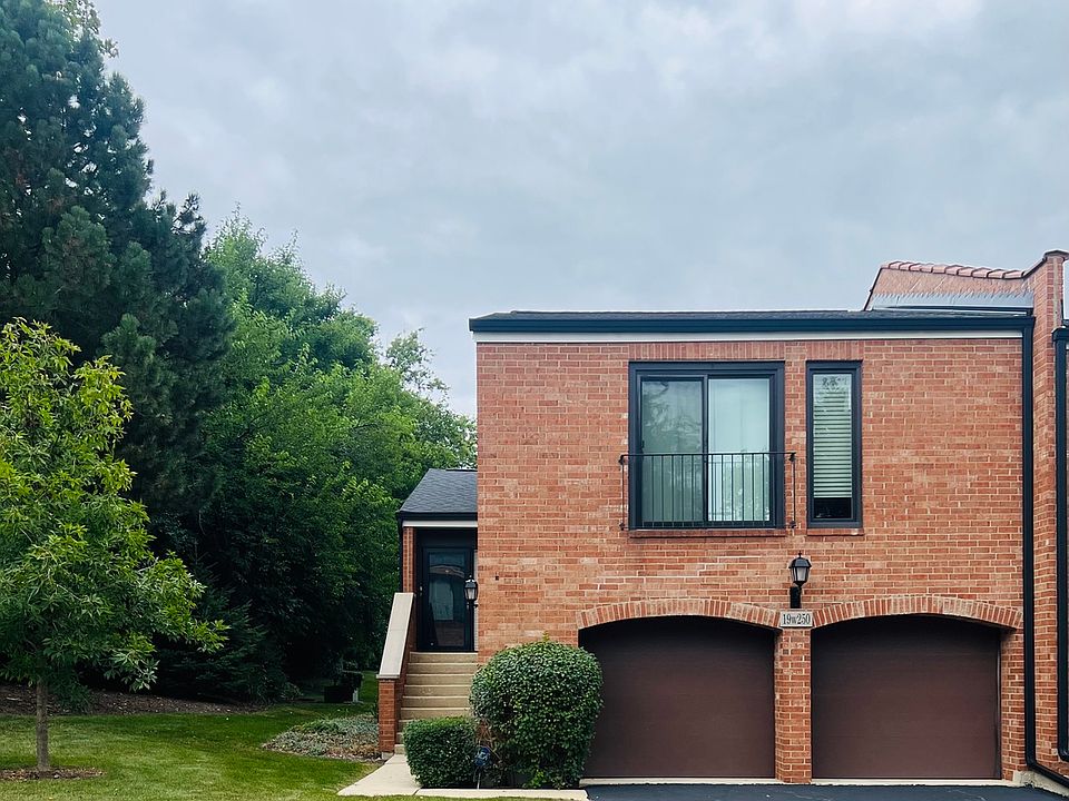 1st image of 19W250 Gloucester Way N