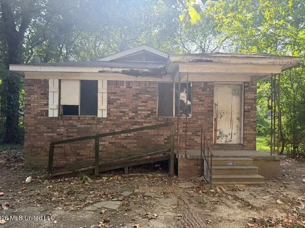 453 Main St, Canton, MS 39046