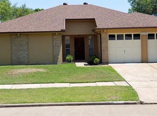 6727 Harpers Dr, Richmond, TX 77469