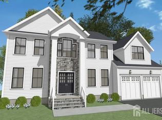 344 Charles St, Iselin, NJ 08830