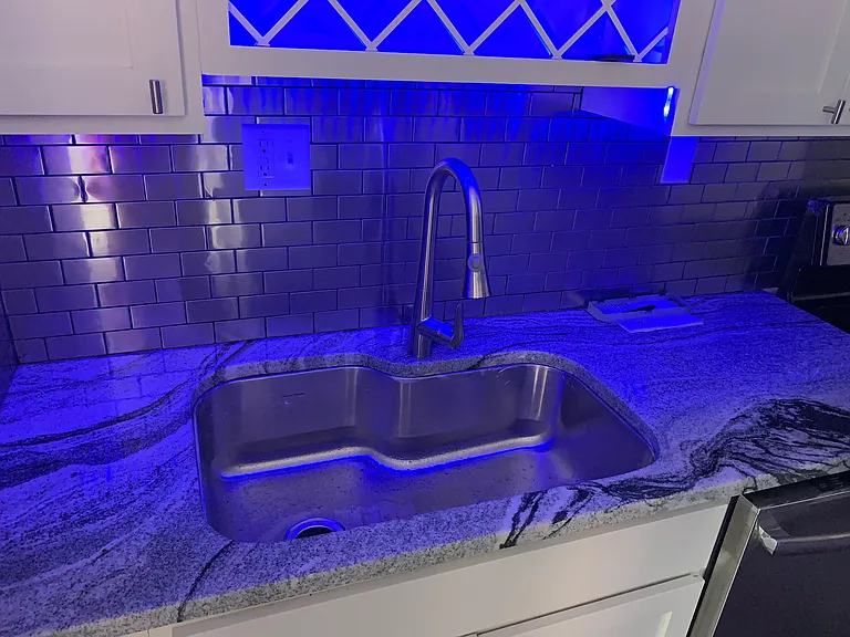 838 Oak St #D — Photo 5