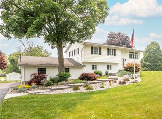 321 Capen Rd, Brockport, NY 14420