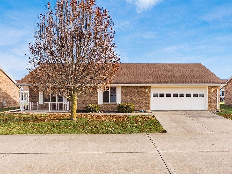 1st image of 363 Harrington Dr