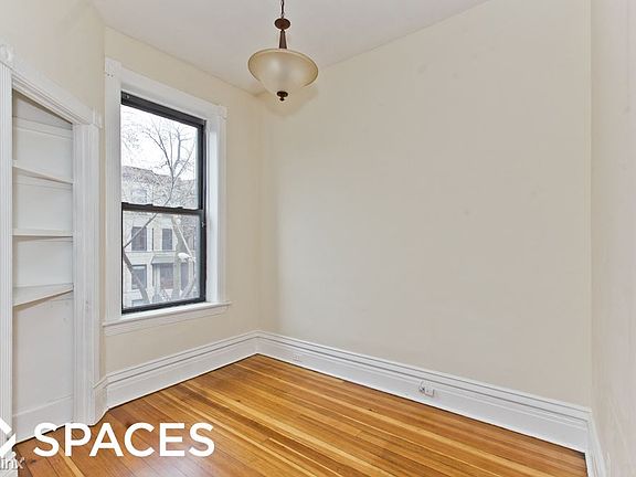 4th image of 824 W Newport Ave APT 2