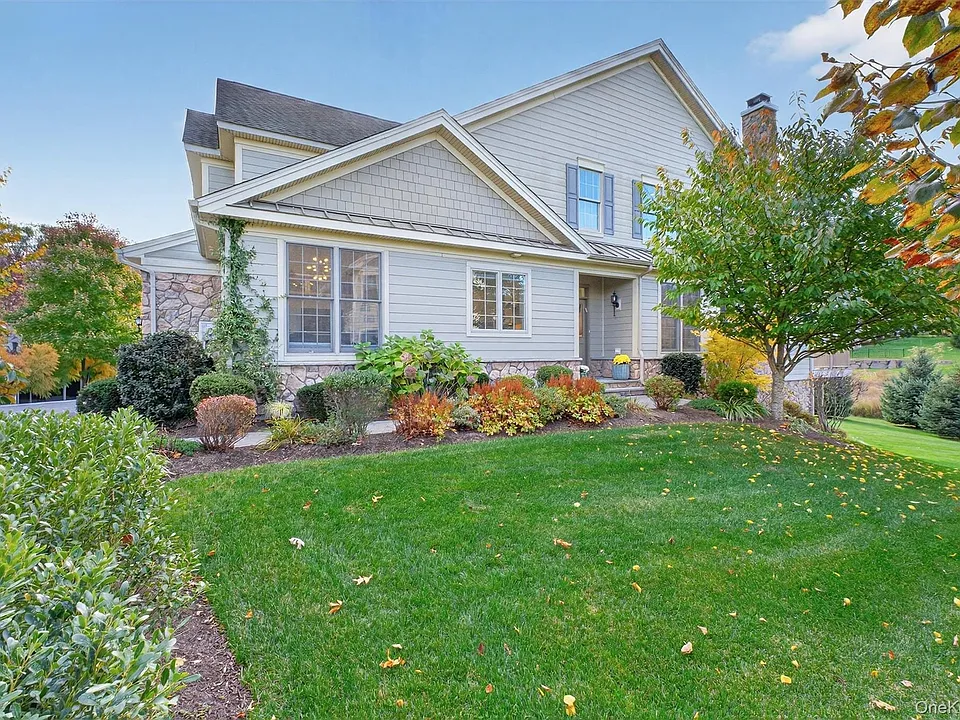 17 Deforest Dr