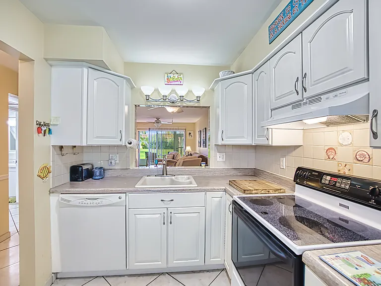 6300 S Pointe Blvd #2230 — Photo 3