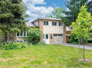 21 Nuffield Dr, Toronto, ON M1E1H3