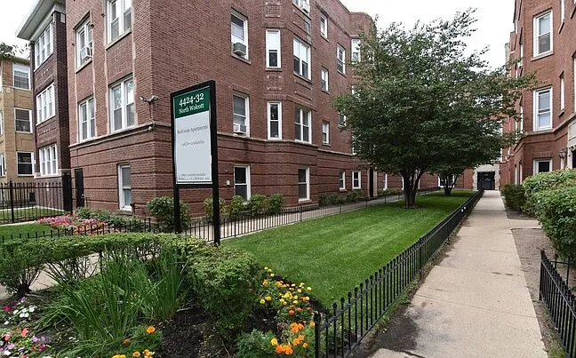 The Courtyard on Wolcott