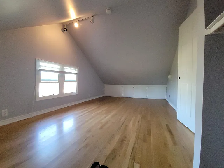 2805 NE 59th Ave — Photo 8