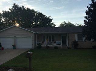 314 Florence Dr, Utica, IL 61373
