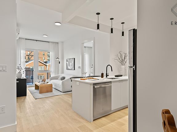 4th image of 354 E 28th St #2T