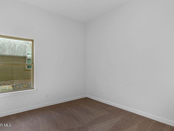 3rd image of 7420 Norte Valley Ln