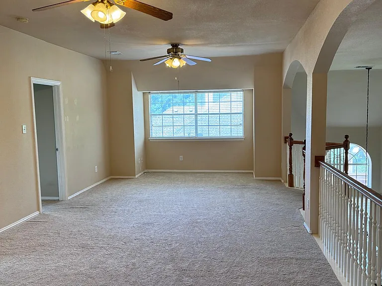 9702 Windy Hollow Dr — Photo 27